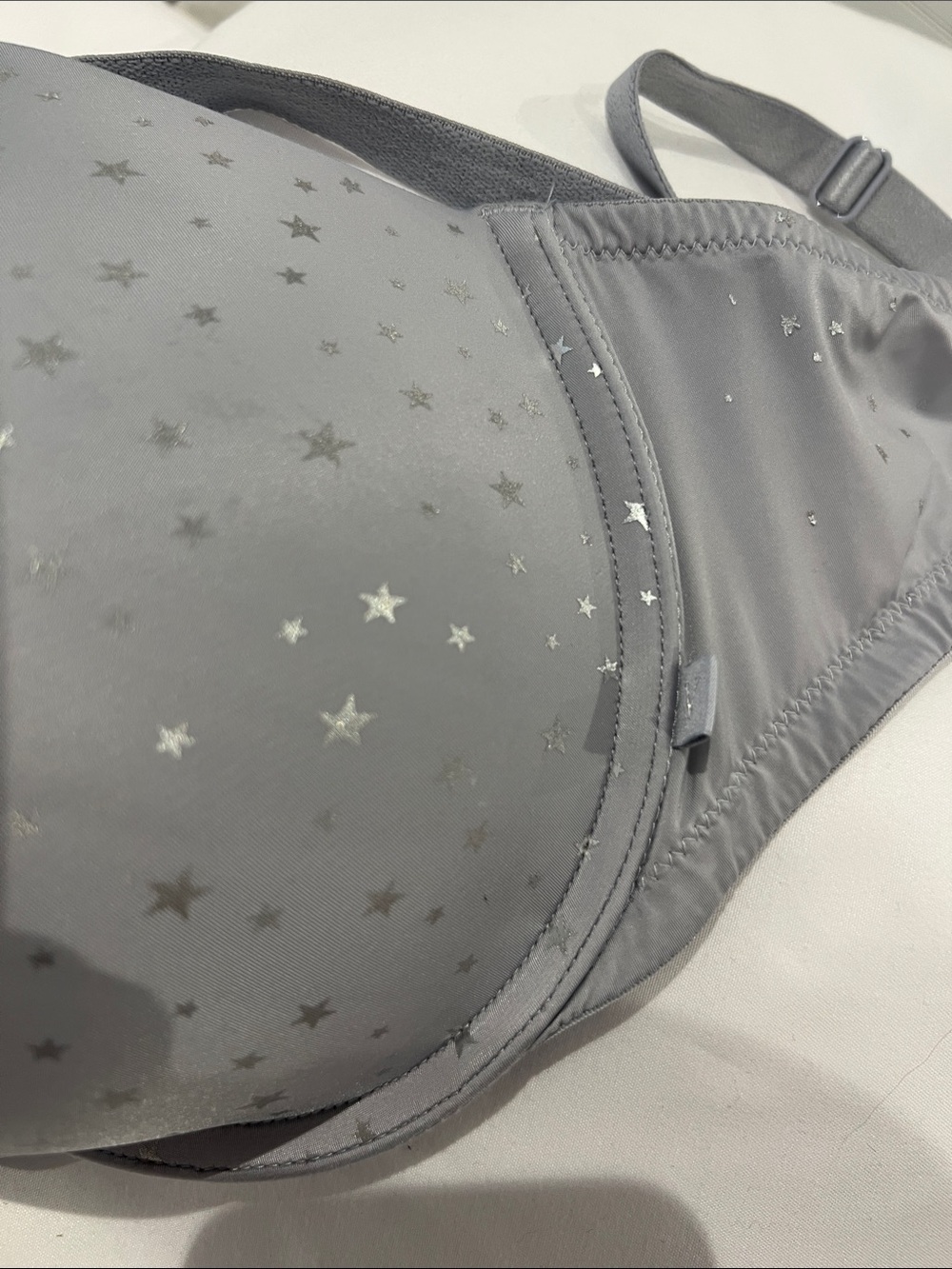Victoria's Secret Push-Up Bra 38D Grey Silver Star Print T-Shirt Bra
